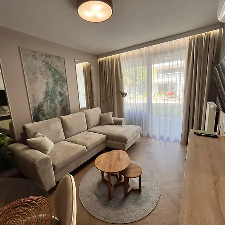 Luksusowy Przy Plazy דירה