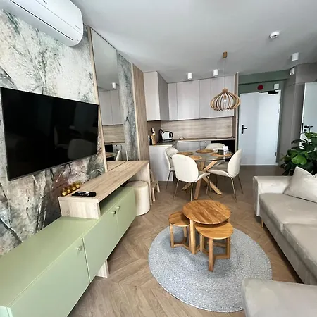 Luksusowy Przy Plazy דירה *